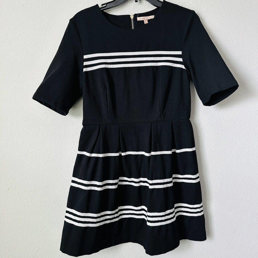 Gibson Latimer Black and White Fit Flare Heavyweight Dress